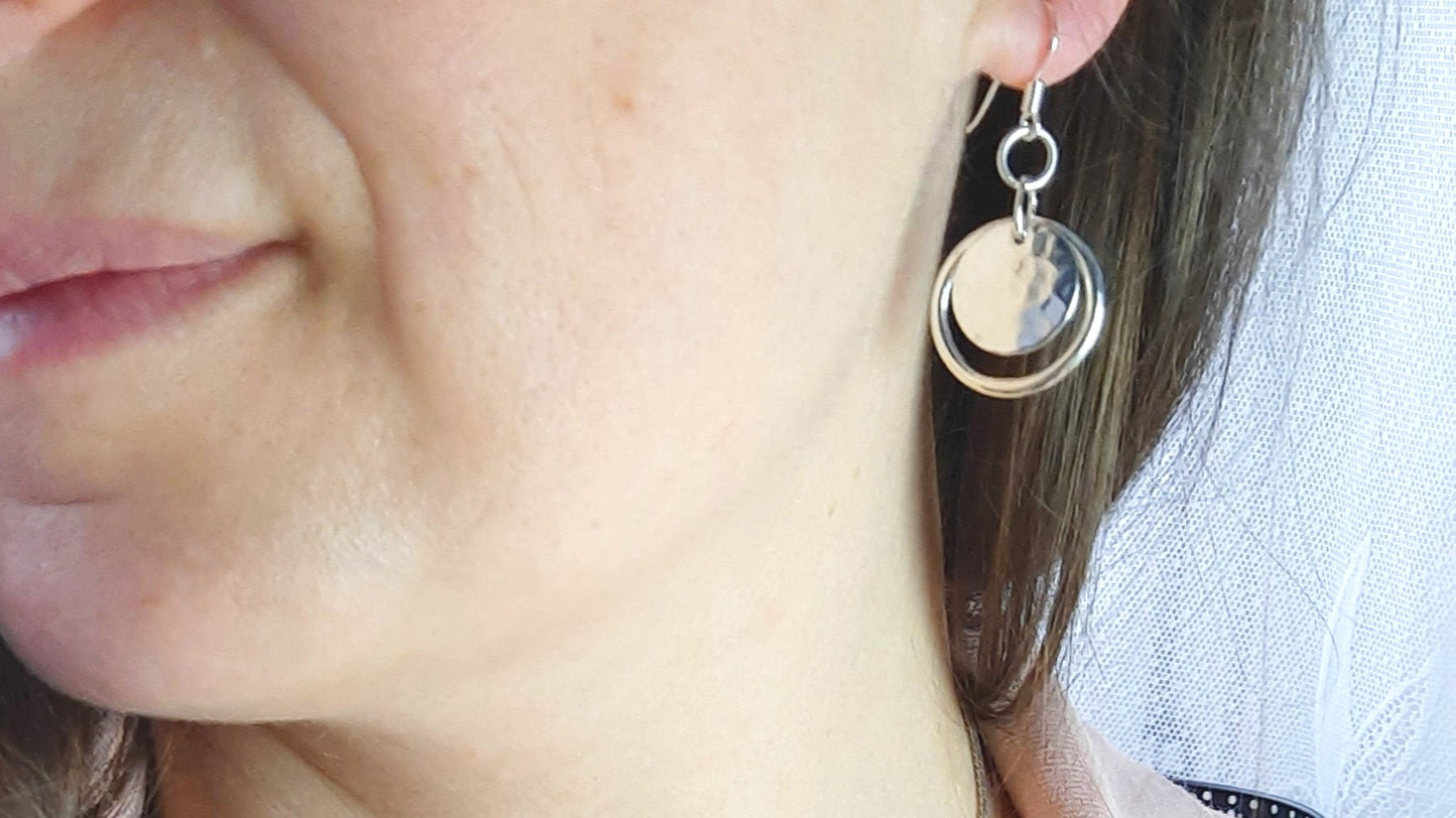 Mila hammered sterling silver earrings - Mila ezüst fülbevaló - Reka Kanyasi Jewellery