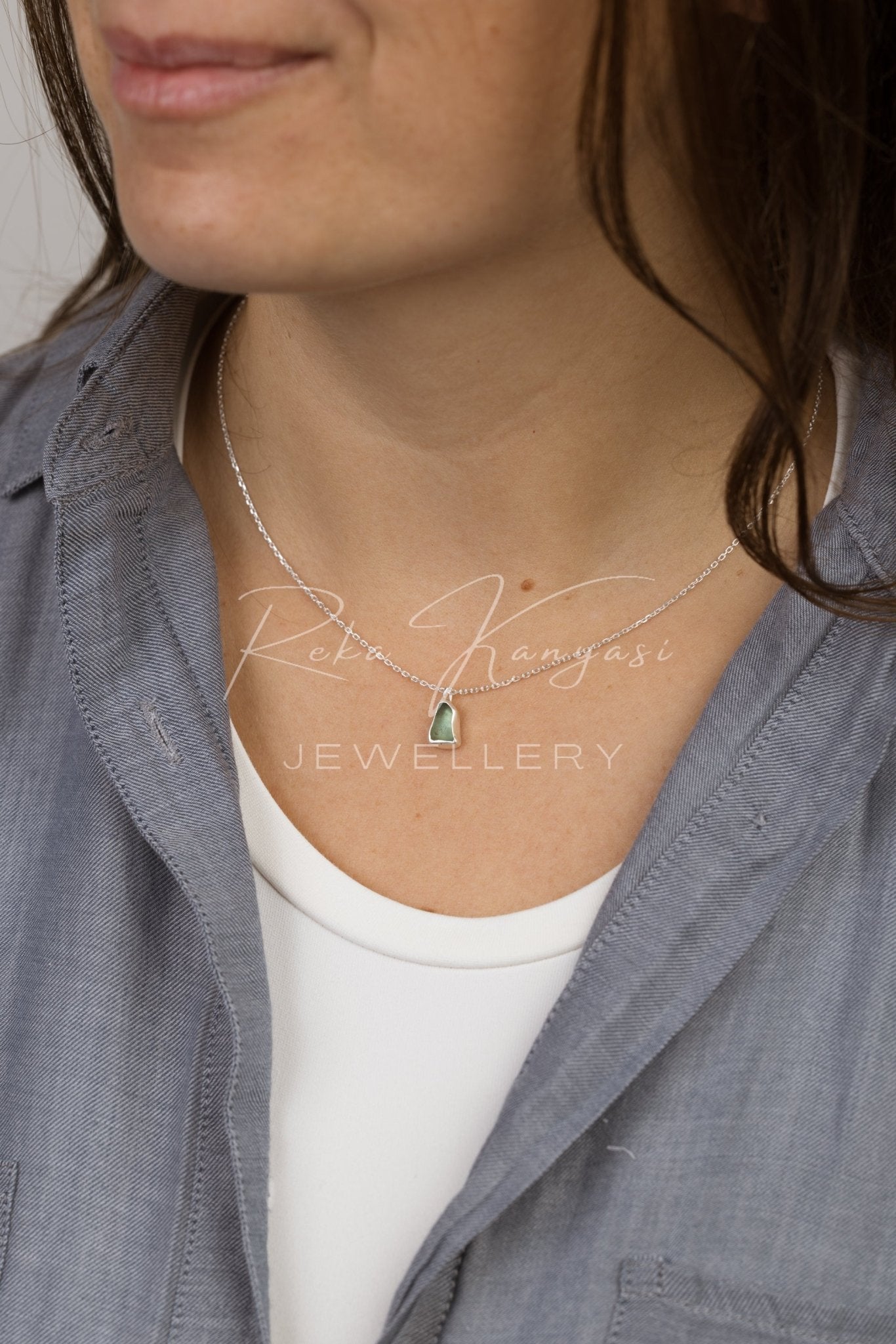 Tengeri üveg nyaklánc - Reka Kanyasi Jewellery