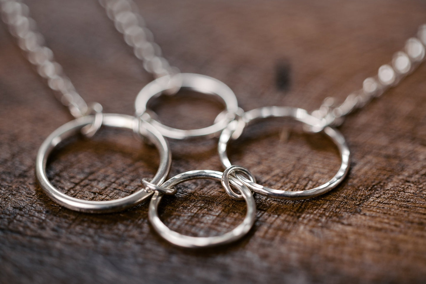 The FAMILY of 4 silver circle on chain - A 4 tagú kör CSALÁD ezüst láncon - Reka Kanyasi Jewellery
