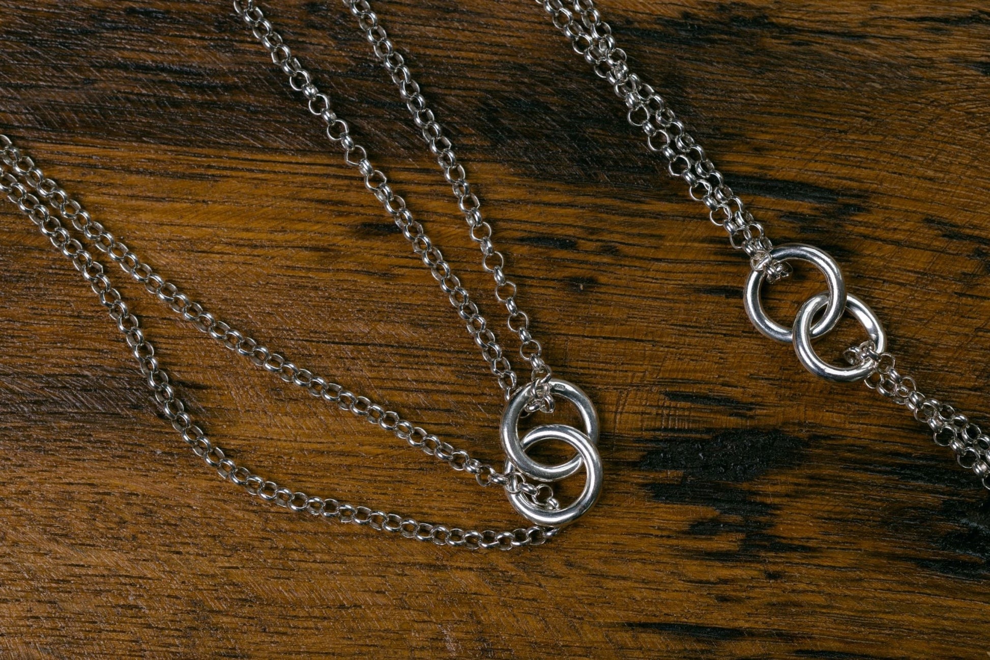 Bond ezüst karkötő férfiaknak - Reka Kanyasi Jewellery