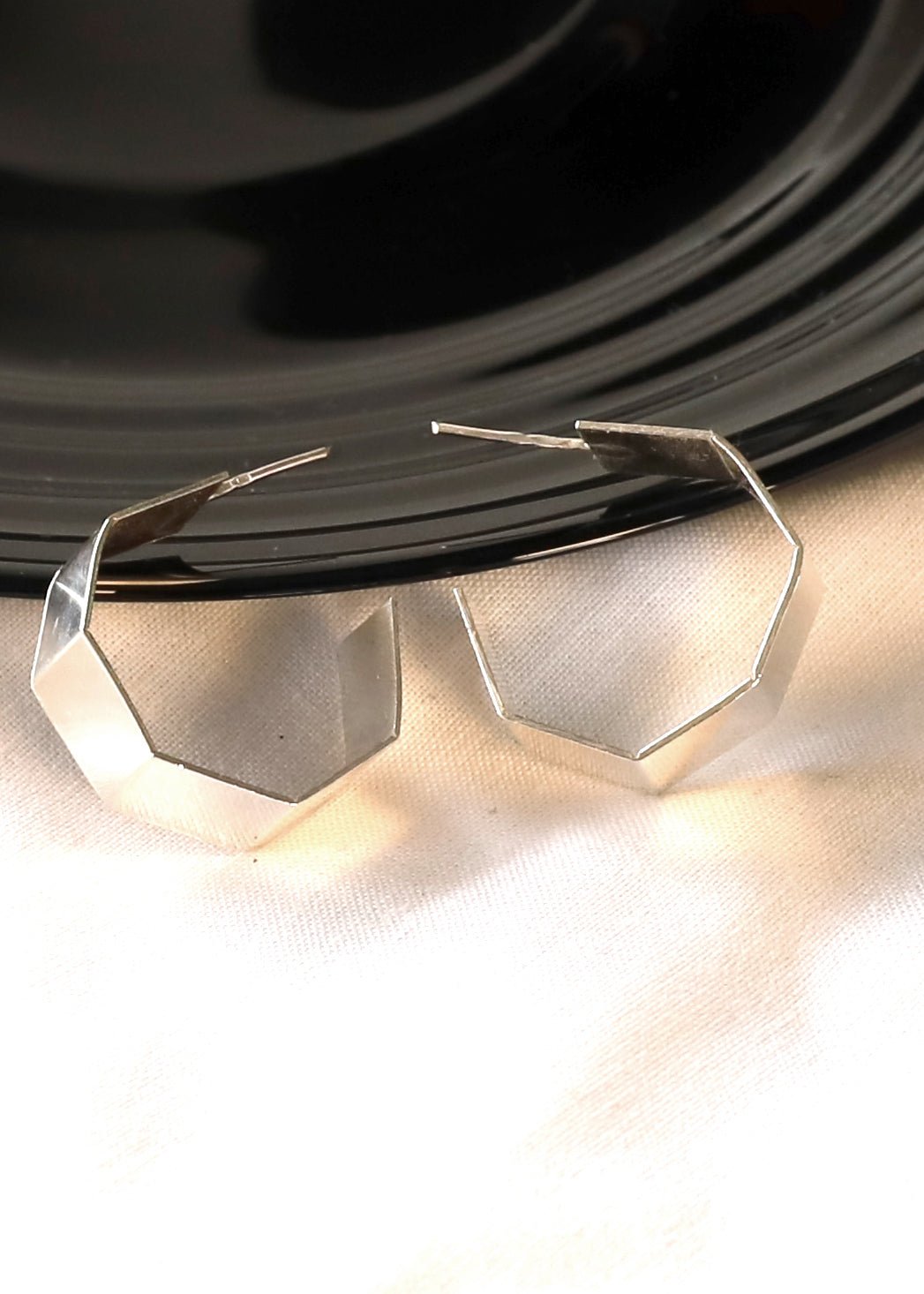 Camille silver octagon earrings - Camille ezüst nyolcszög fülevaló - Reka Kanyasi Jewellery