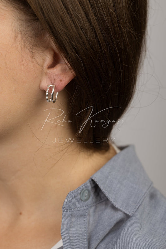 Linea ezüst fülbevaló - Reka Kanyasi Jewellery