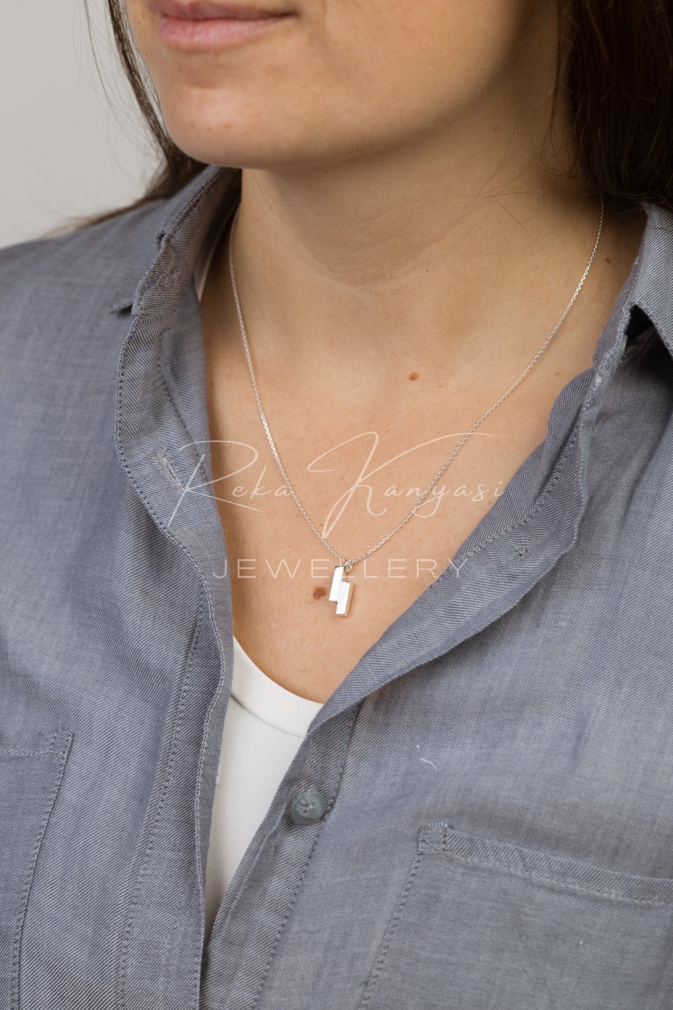 Odessa ezüst medál lánccal - Reka Kanyasi Jewellery