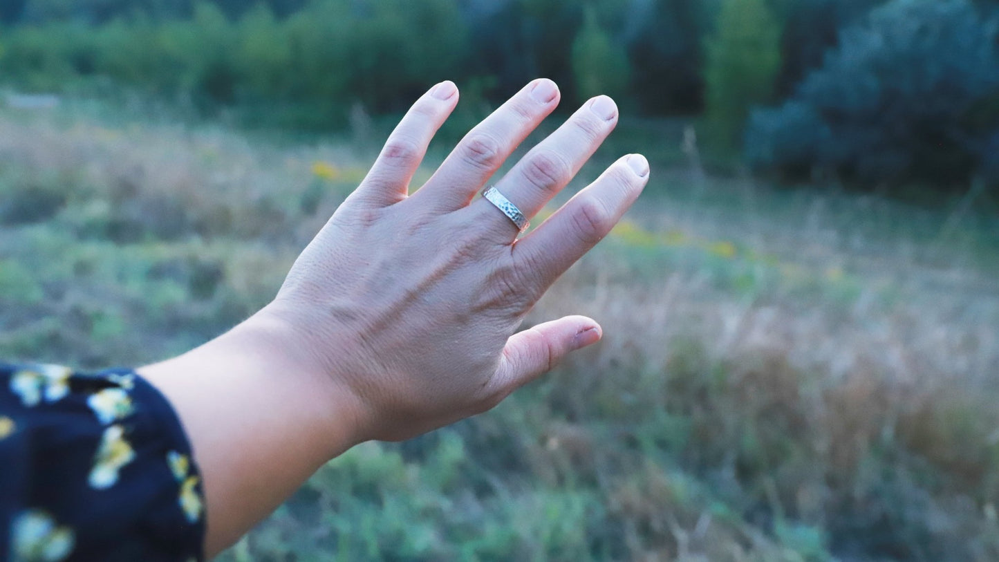 Simple hammered silver beauty ring - Egyszerű kalapált szépség ezüst gyűrű - Reka Kanyasi Jewellery