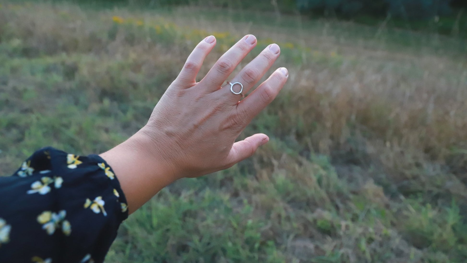 Sterling silver circle designed ring - Ezüst kör gyűrű - Reka Kanyasi Jewellery