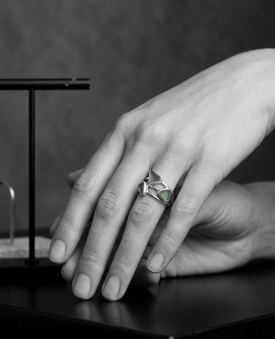 Velaria signet ring, hármas tengeri üveg ezüst gyűrű - Reka Kanyasi Jewellery