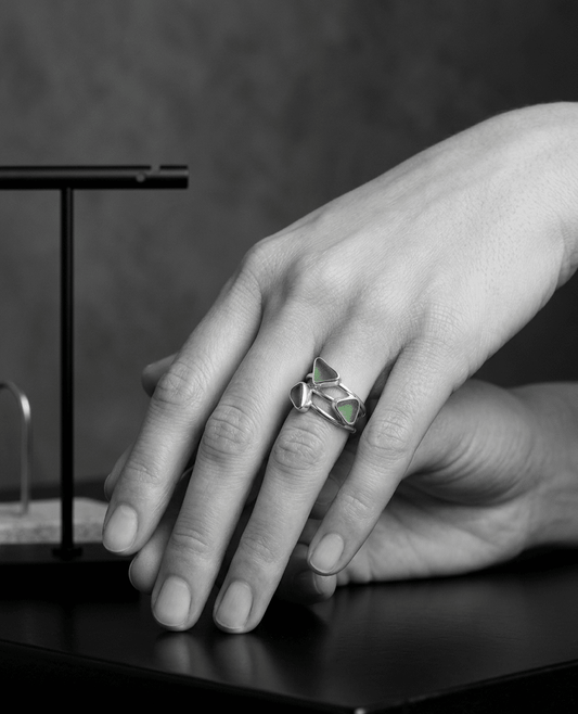 Velaria signet ring, hármas tengeri üveg ezüst gyűrű - Reka Kanyasi Jewellery